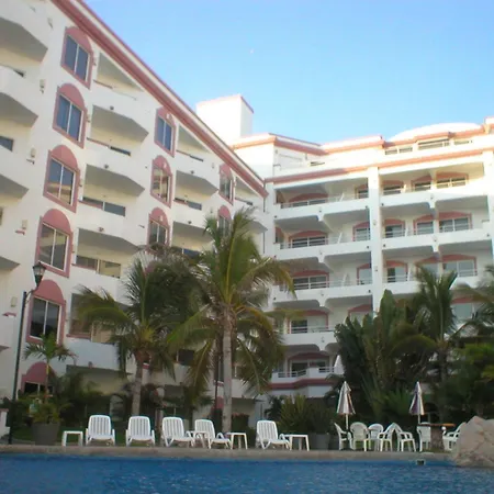 Costa Bonita Resort-3